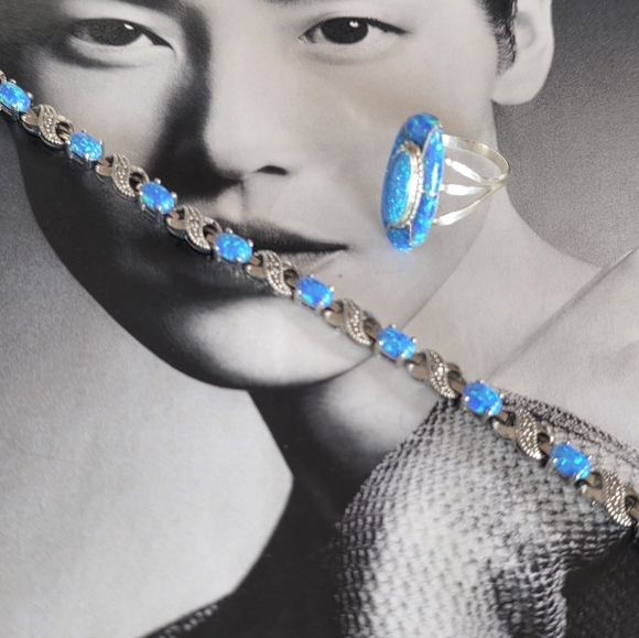 So GOOD🩵Stunning OPAL Silver Inlay Ring Size 8 - Picture 14 of 16